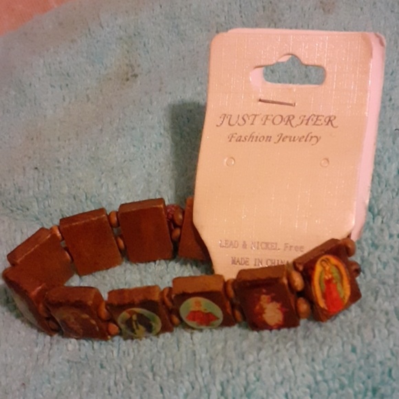 Bracelet - Picture 2 of 3